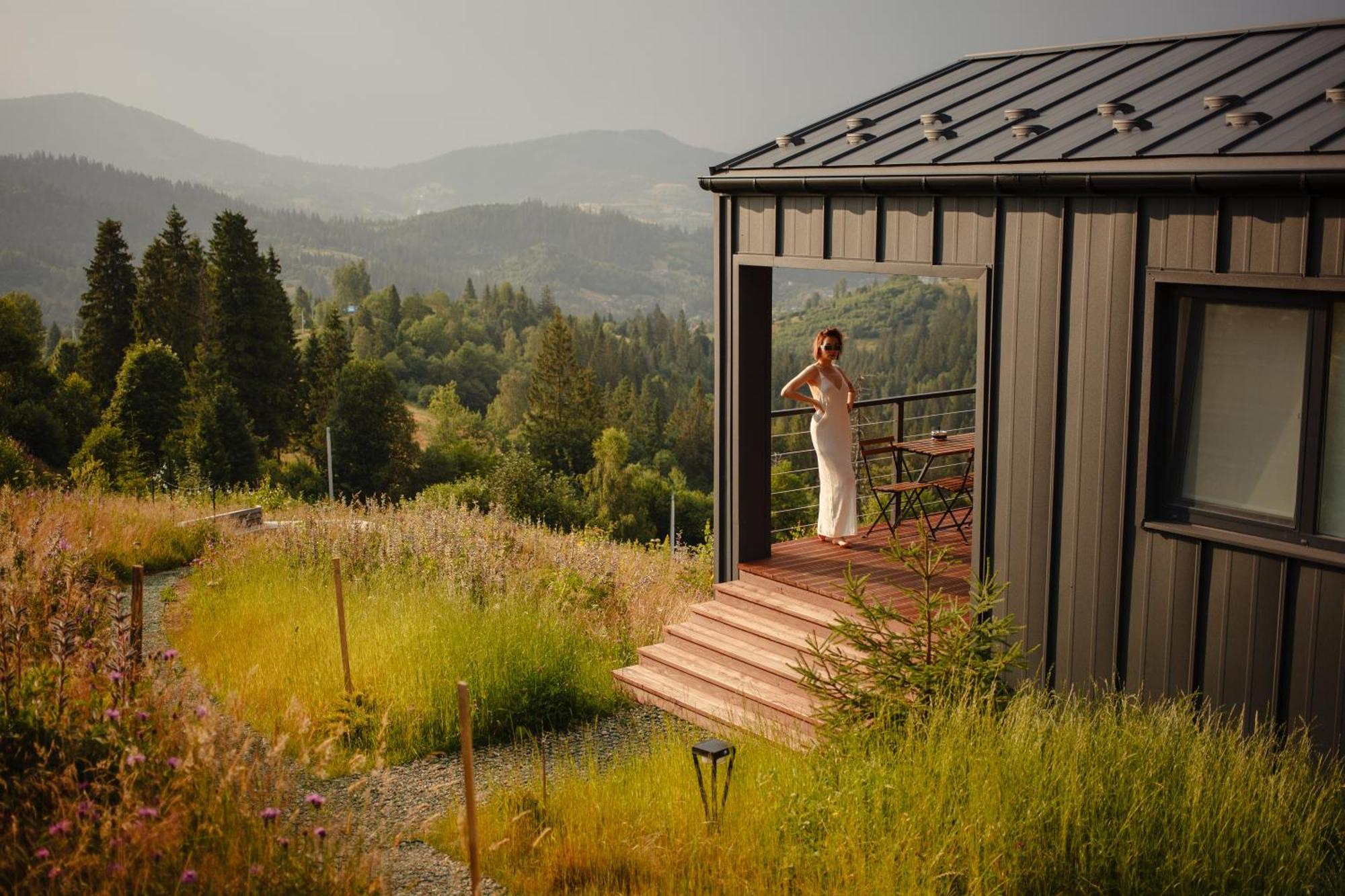 Mount Hotel Slavske Exterior photo